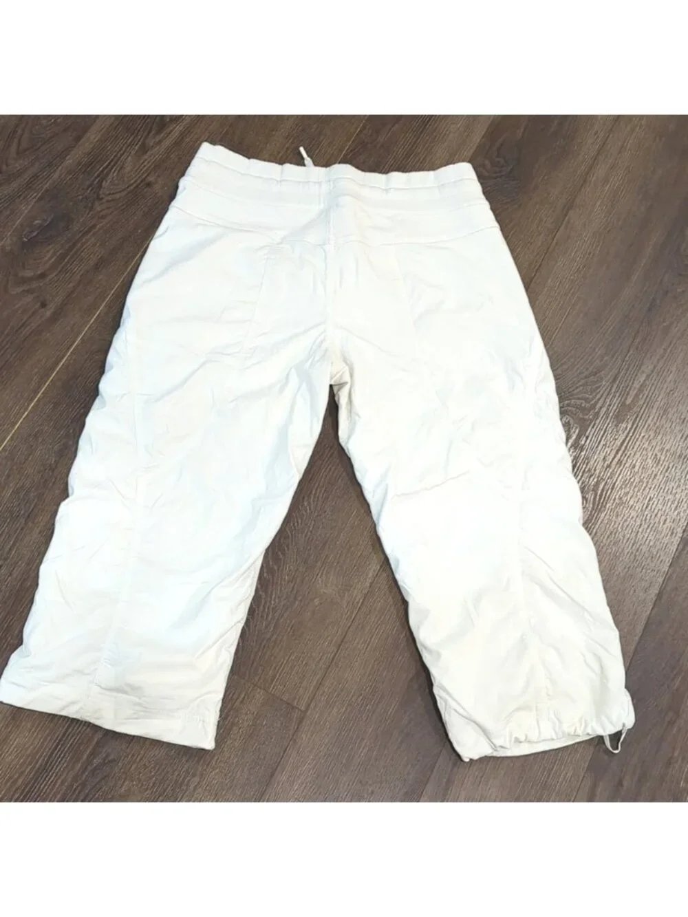 Lululemon Studio Crop *Liner White like new